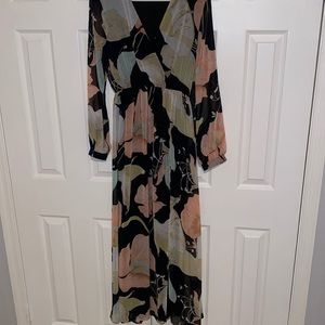 Lulus floral maxi dress